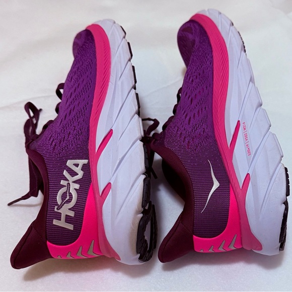 Hoka like new condition - Picture 6 of 6